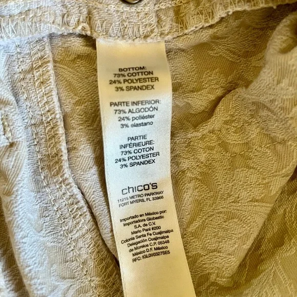 Chico's classy Textured Jeggings - Picture 4 of 9